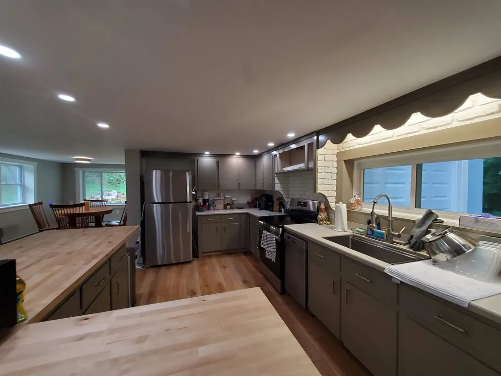 7 Perley Avenue Lebanon NH 03766