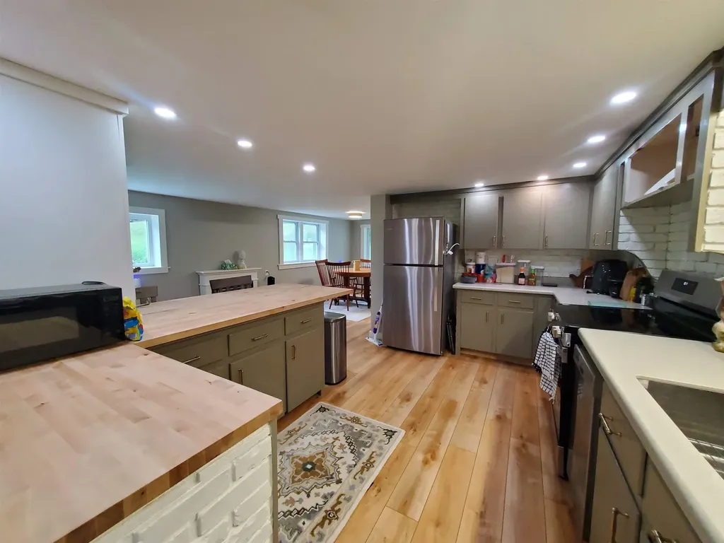 7 Perley Avenue Lebanon NH 03766