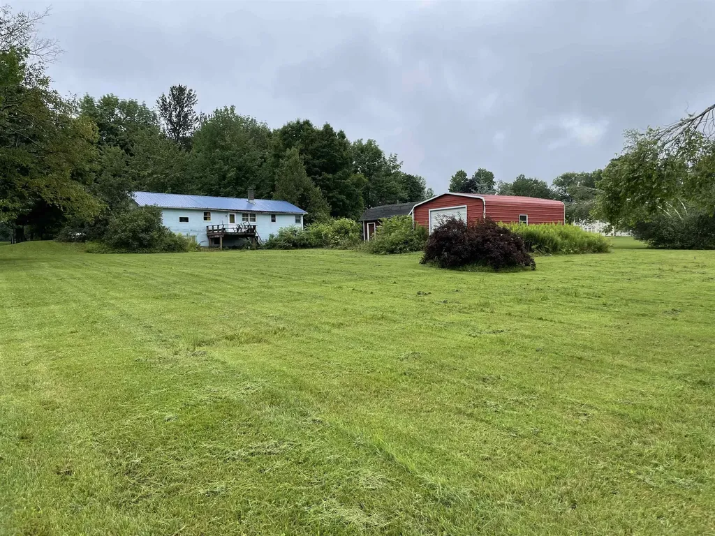 274 Vt Route 105 Newport Town VT 05857
