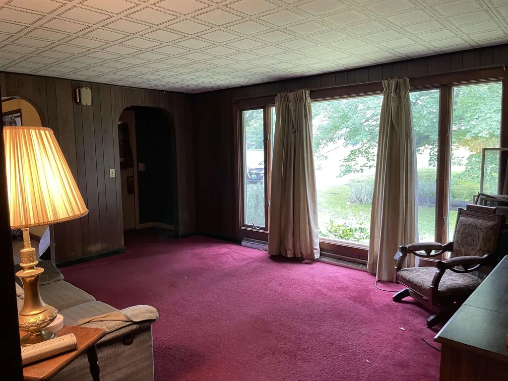 274 Vt Route 105 Newport Town VT 05857