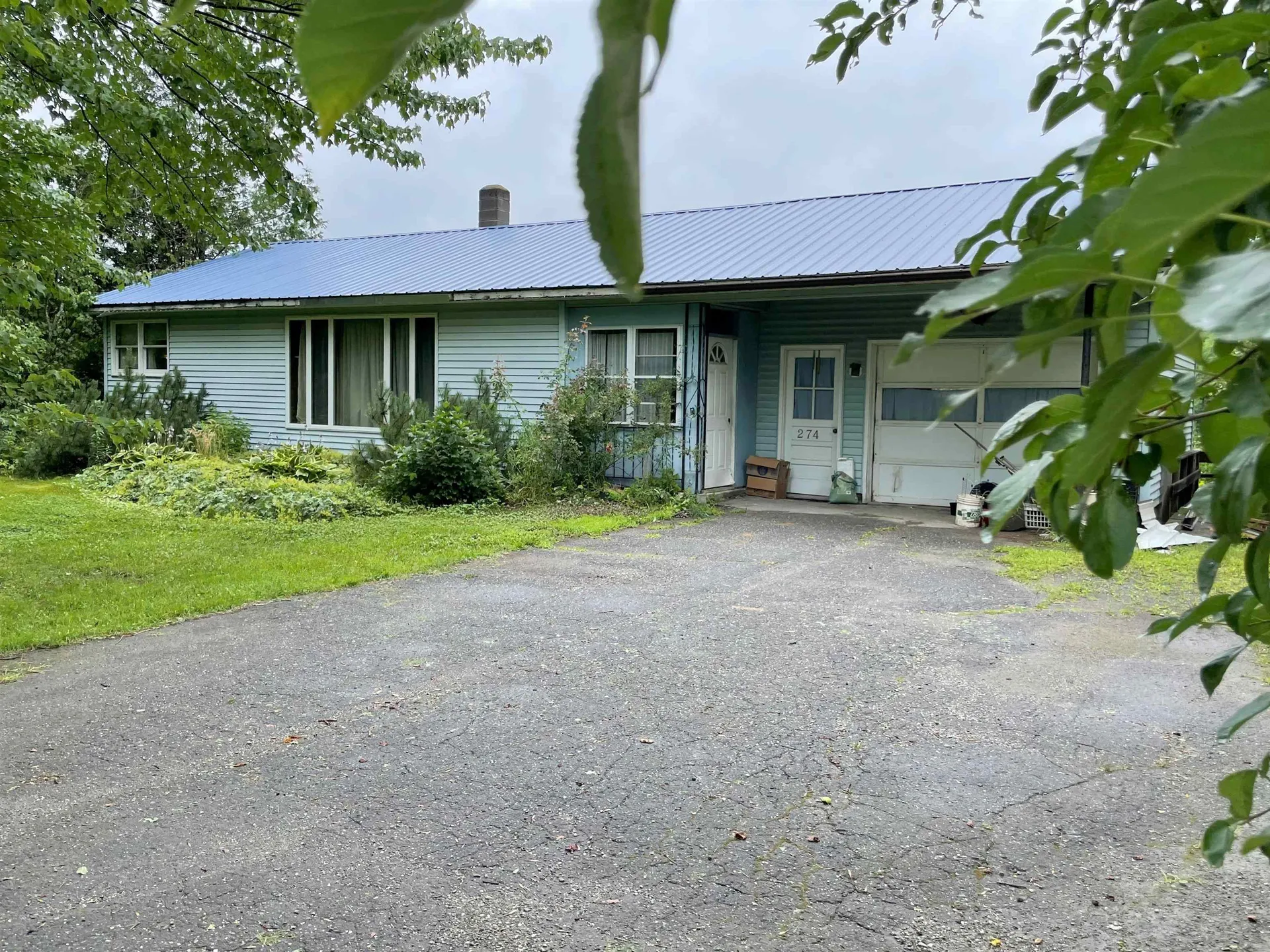 274 Vt Route 105 Newport Town VT 05857