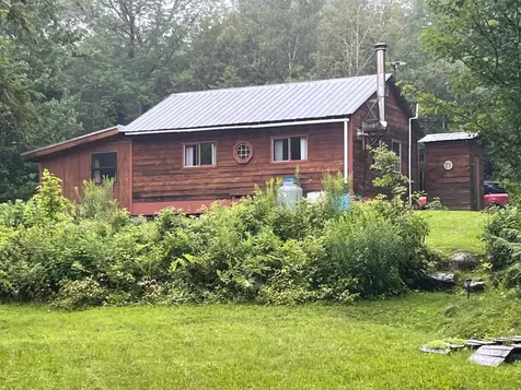 2456 Robtoy Road Lowell VT 05847
