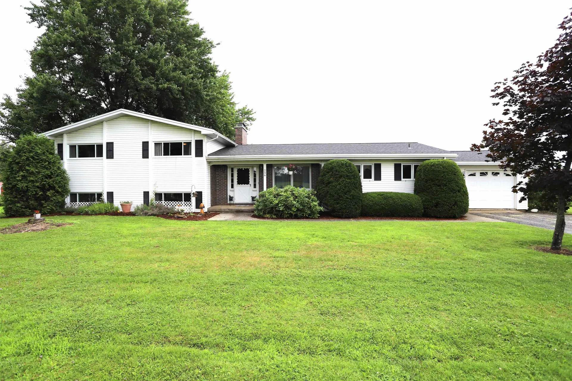 246 Vt Route 105 Newport Town VT 05857