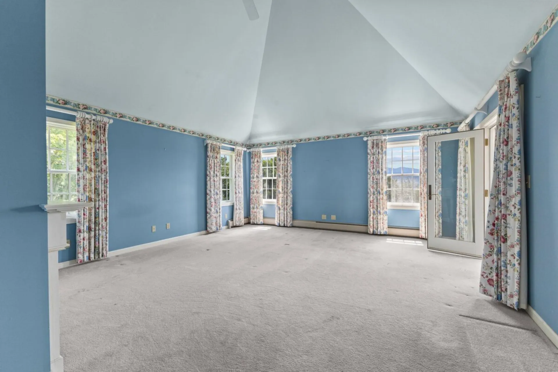 1098 Sinclair Drive Stowe VT 05672