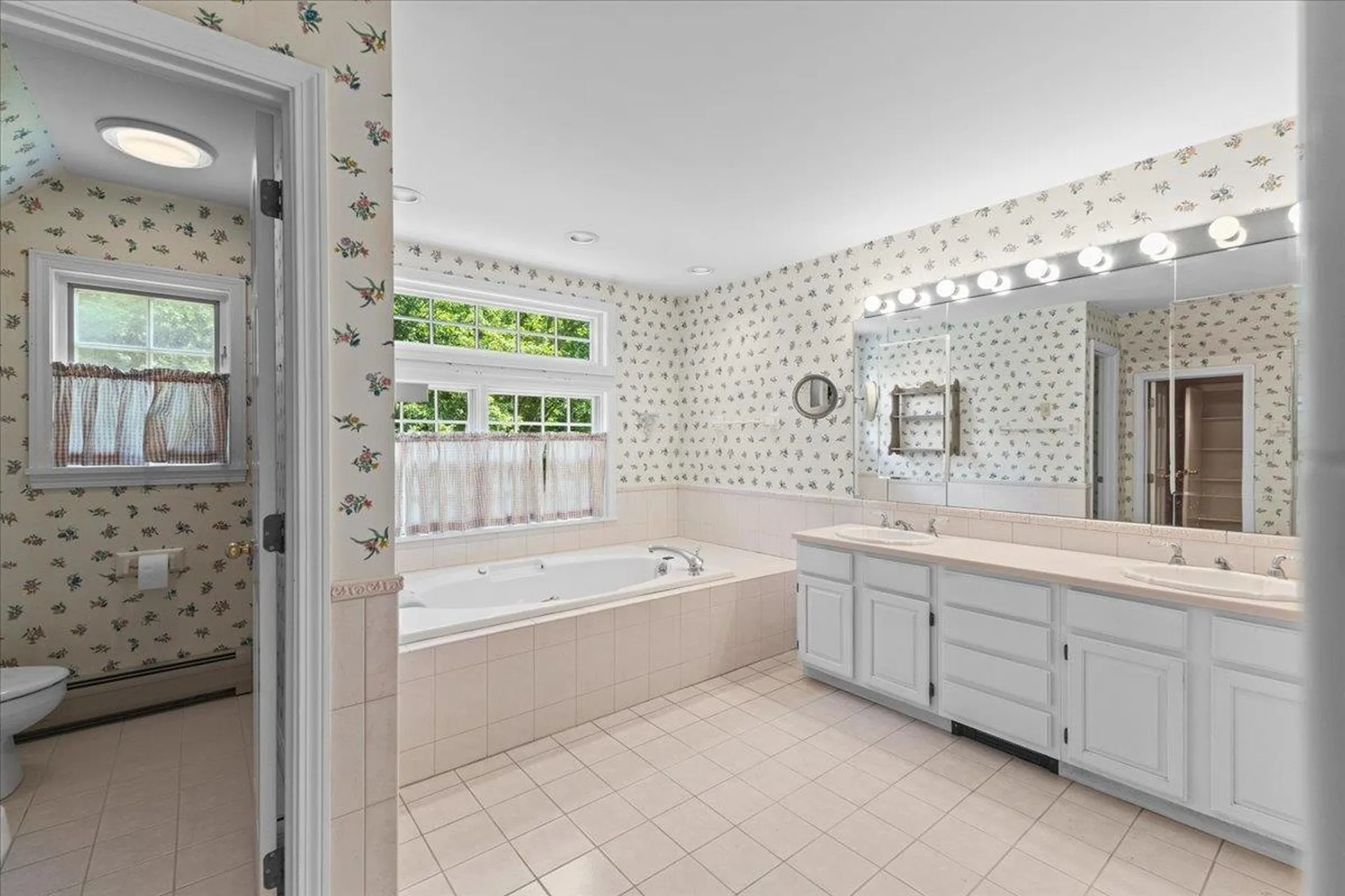 1098 Sinclair Drive Stowe VT 05672