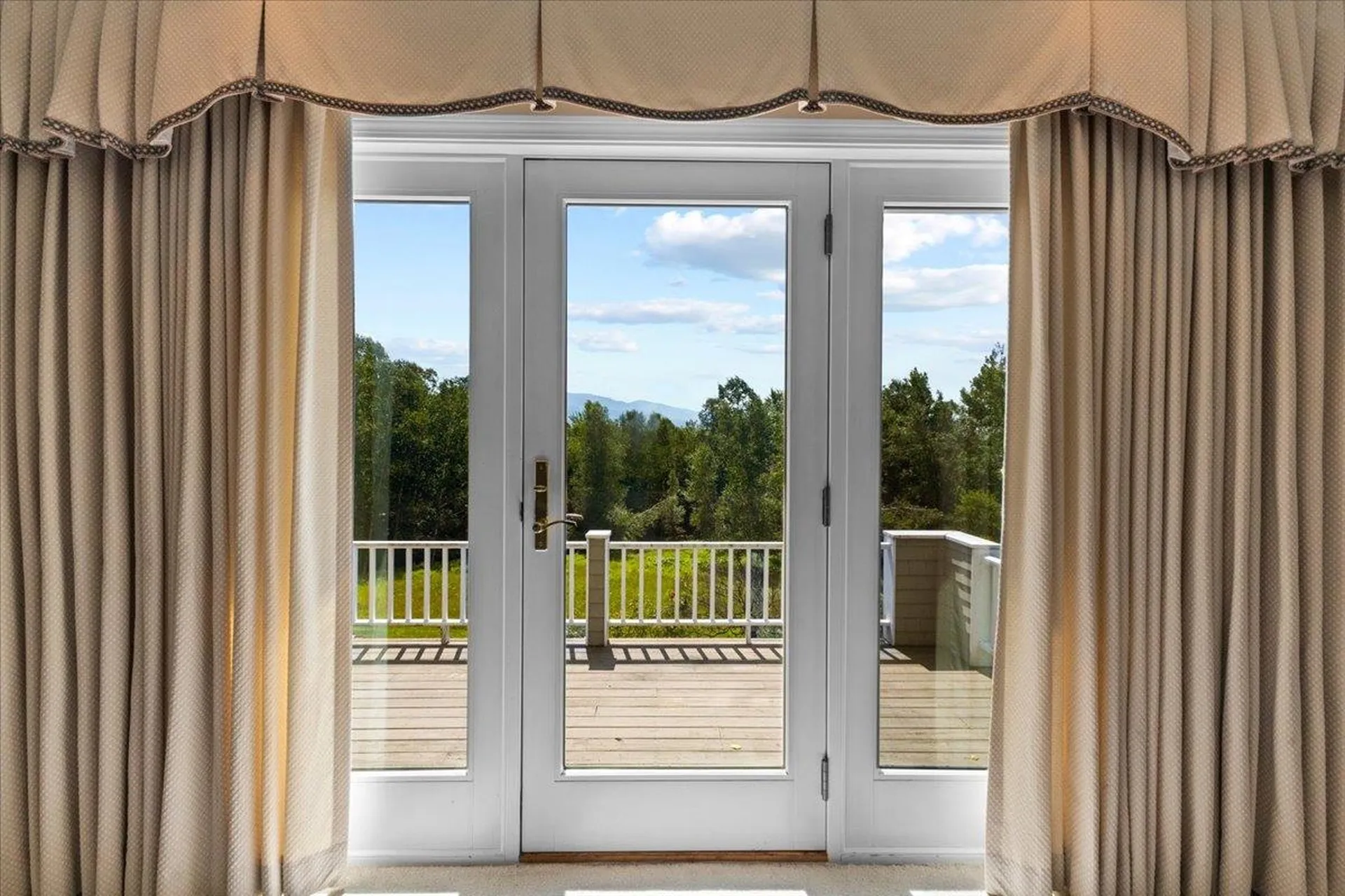 1098 Sinclair Drive Stowe VT 05672