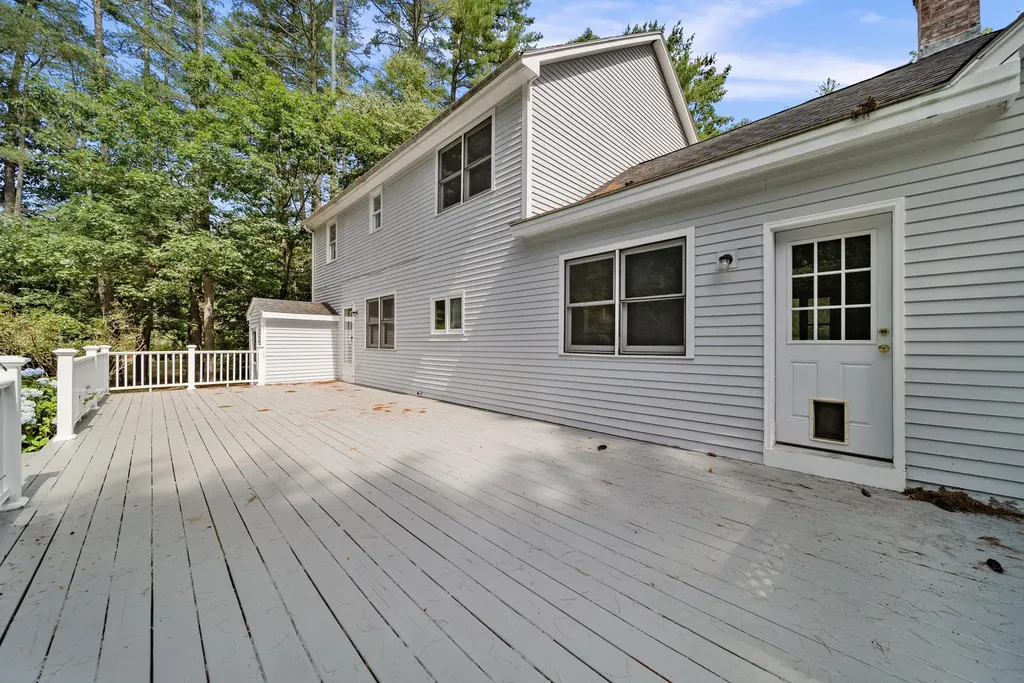 56 Woodward Road Merrimack NH 03054
