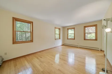 56 Woodward Road Merrimack NH 03054