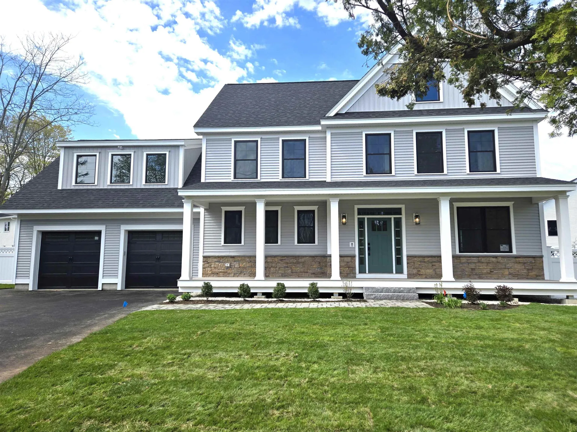 214 Woodbury Avenue Portsmouth NH 03801