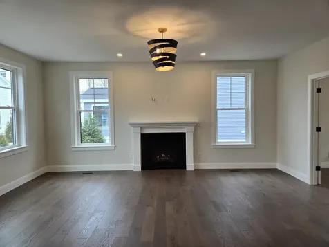 214 Woodbury Avenue Portsmouth NH 03801