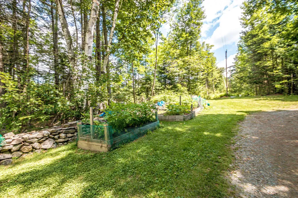 9 Wood Thrush Acres Road Whitefield NH 03598