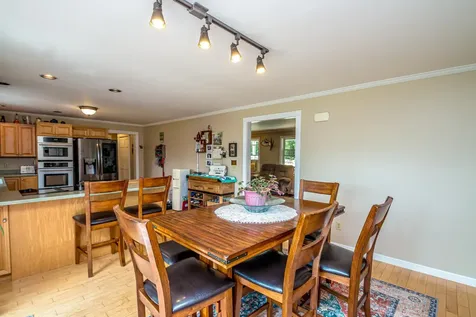 9 Wood Thrush Acres Road Whitefield NH 03598