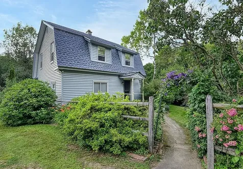497 Old Chesham Road Dublin NH 03444