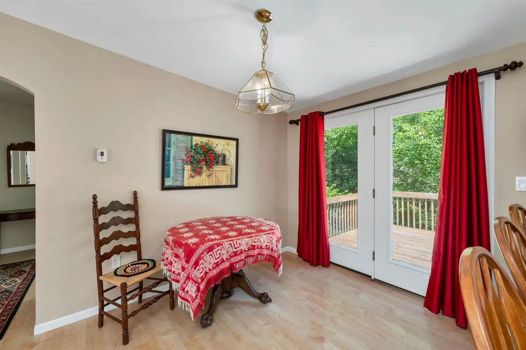 26 Kenyann Drive Wolfeboro NH 03894