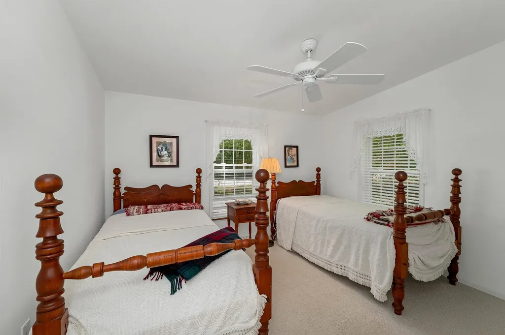 26 Kenyann Drive Wolfeboro NH 03894