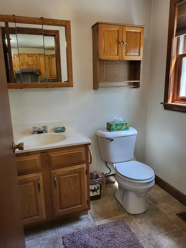 72 Mather Road Tamworth NH 03886-4719