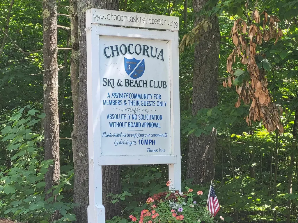 72 Mather Road Tamworth NH 03886-4719