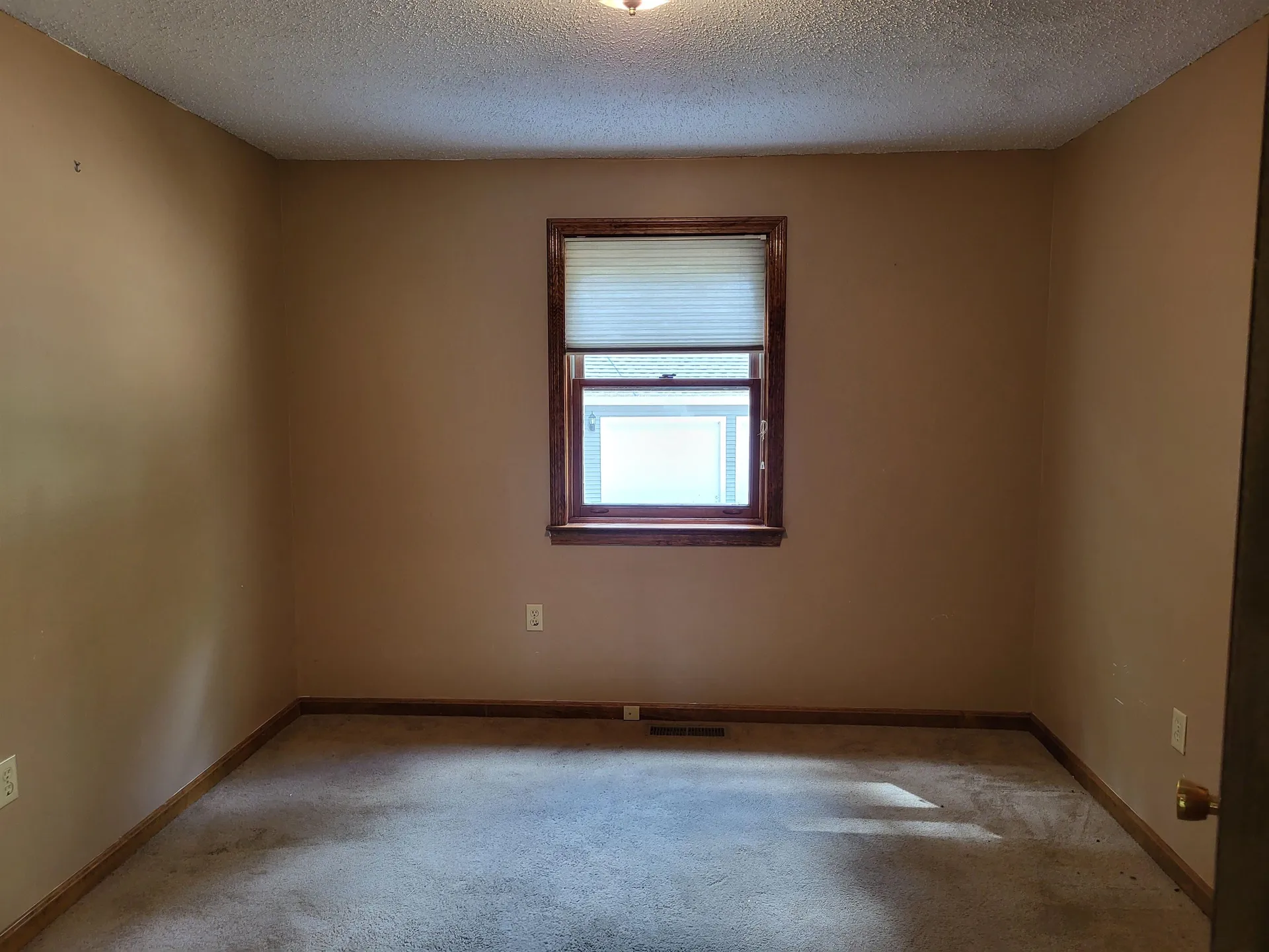 72 Mather Road Tamworth NH 03886-4719