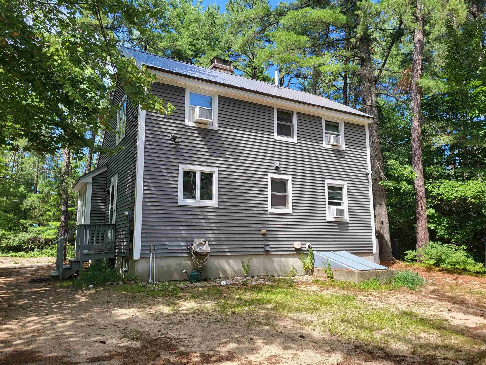 72 Mather Road Tamworth NH 03886-4719