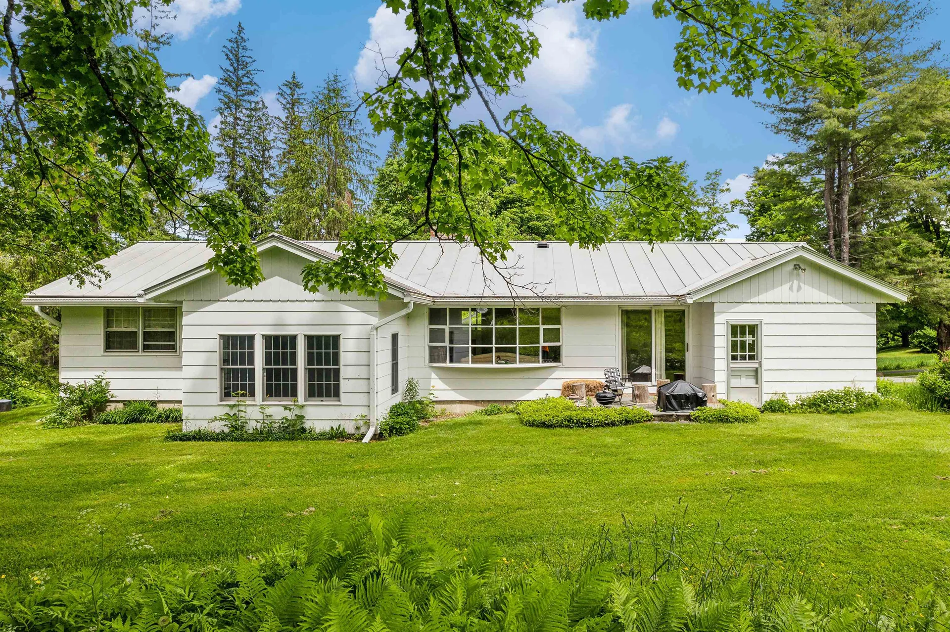 1 Border Lane Woodstock VT 05091