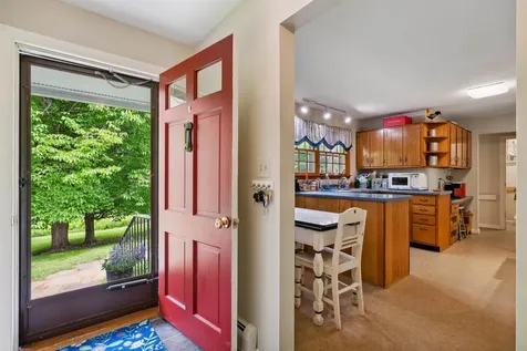 1 Border Lane Woodstock VT 05091