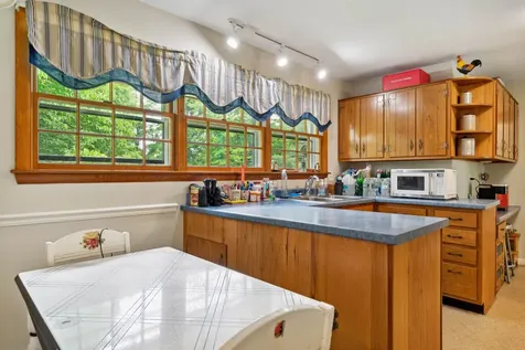 1 Border Lane Woodstock VT 05091