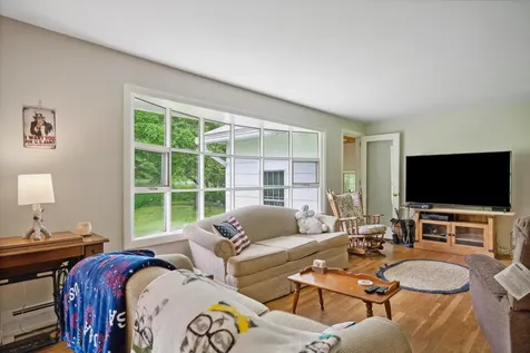 1 Border Lane Woodstock VT 05091