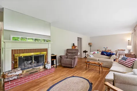 1 Border Lane Woodstock VT 05091