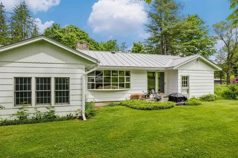 1 Border Lane Woodstock VT 05091