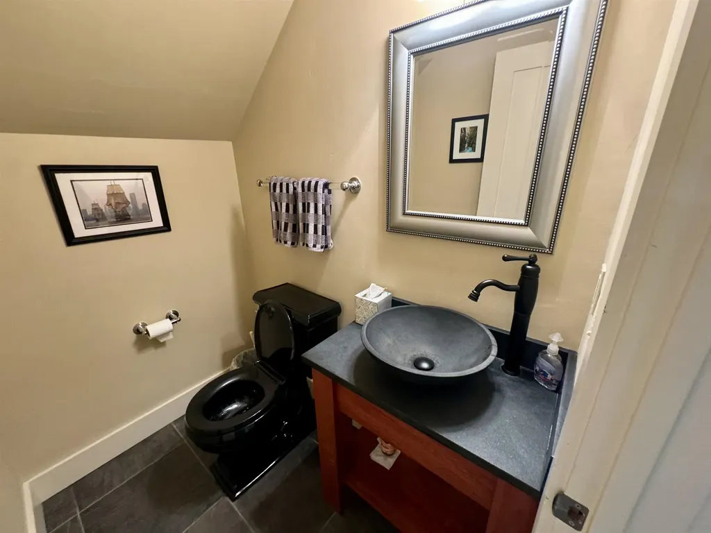 5140 Route 113 Thetford VT 05075