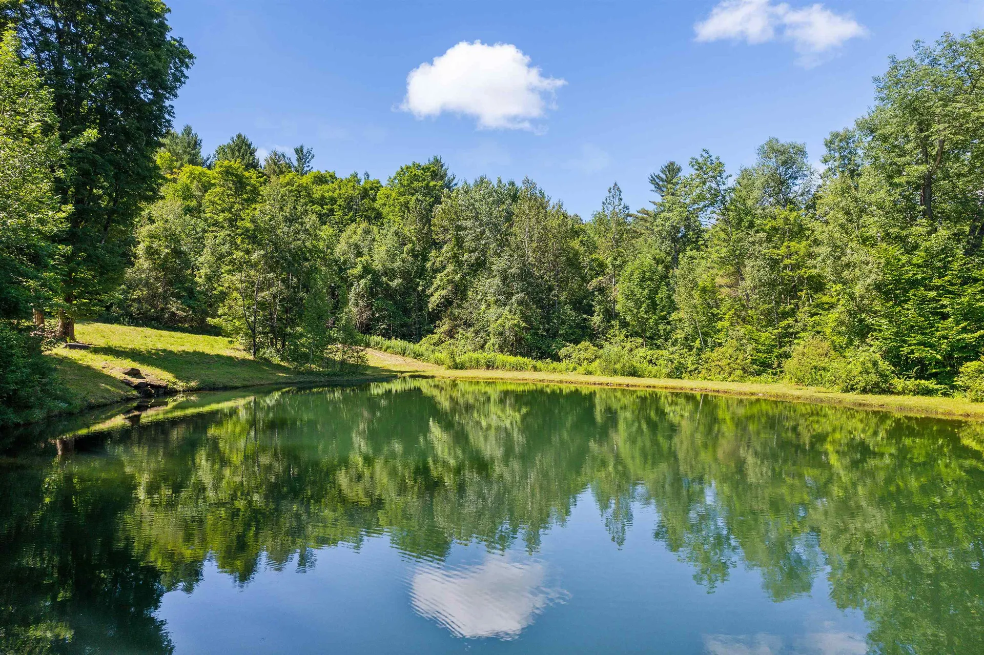 0 Skyline Drive Pomfret VT 05053