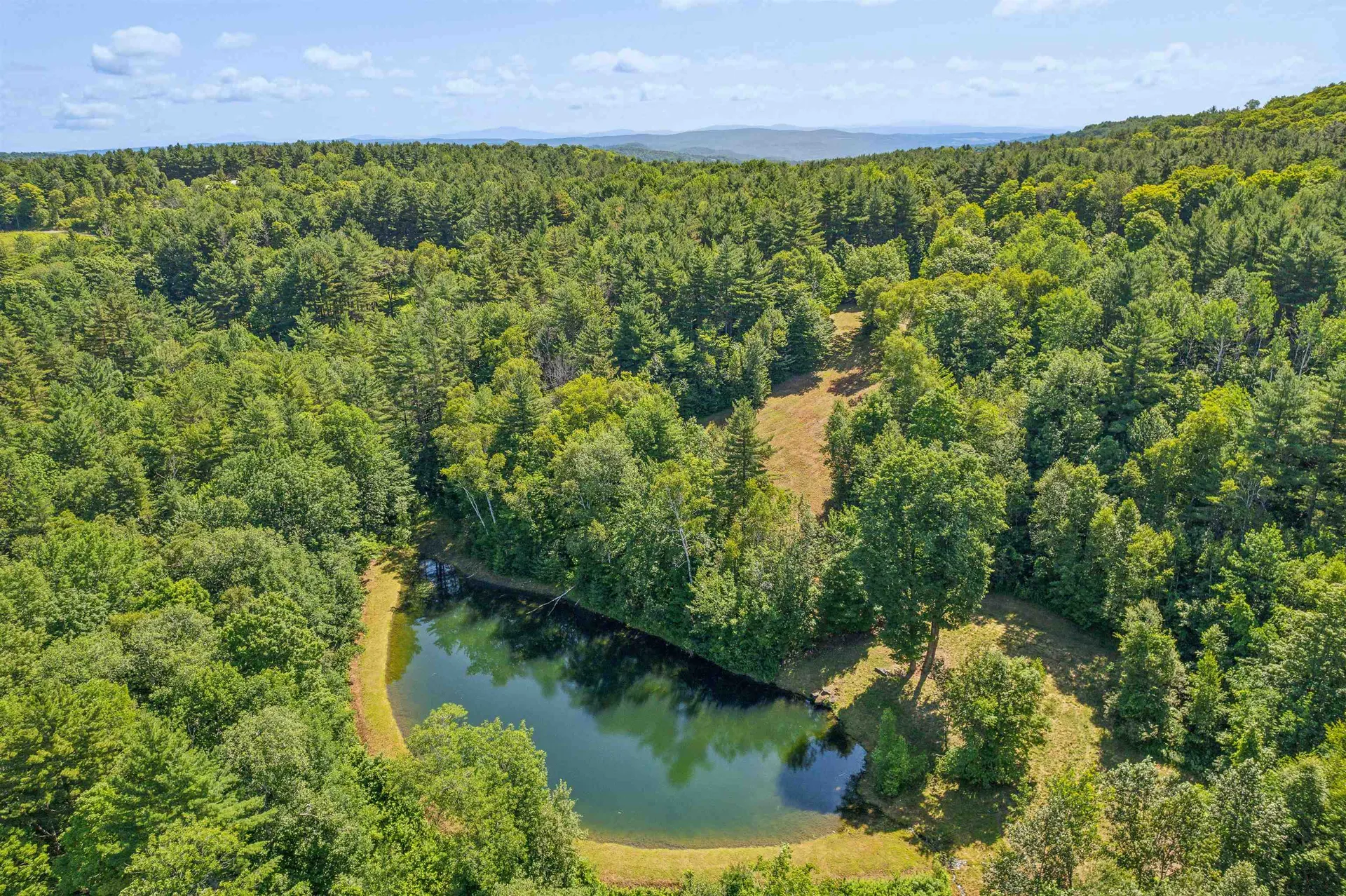 0 Skyline Drive Pomfret VT 05053