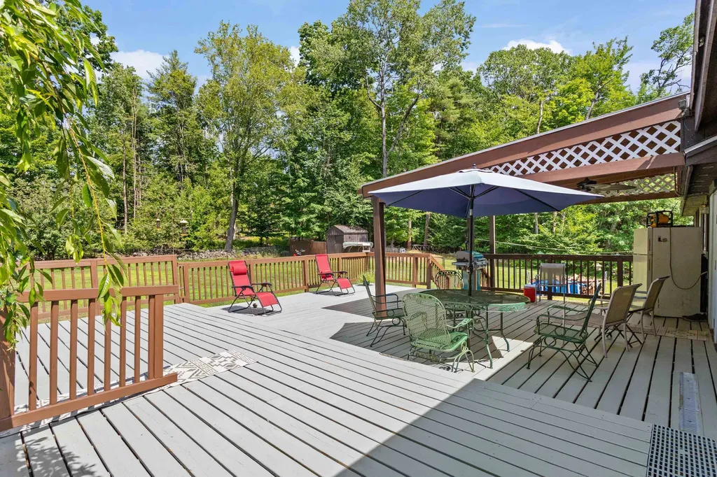 79 Branson Road Farmington NH 03835
