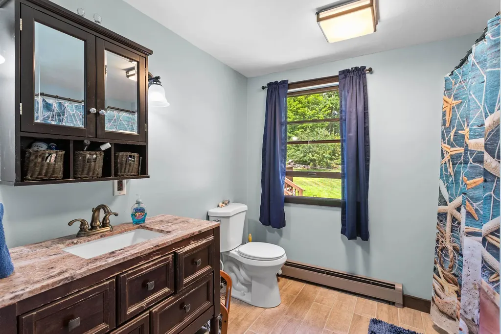 79 Branson Road Farmington NH 03835
