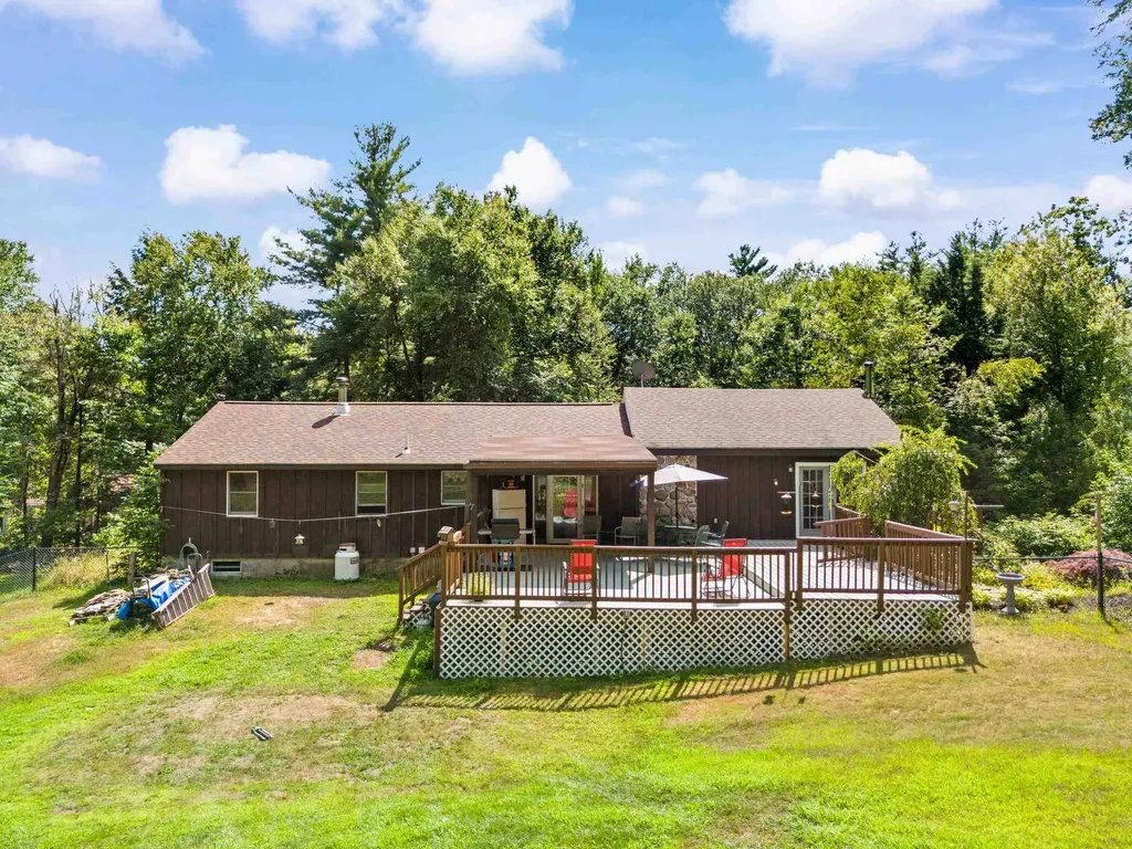 79 Branson Road Farmington NH 03835