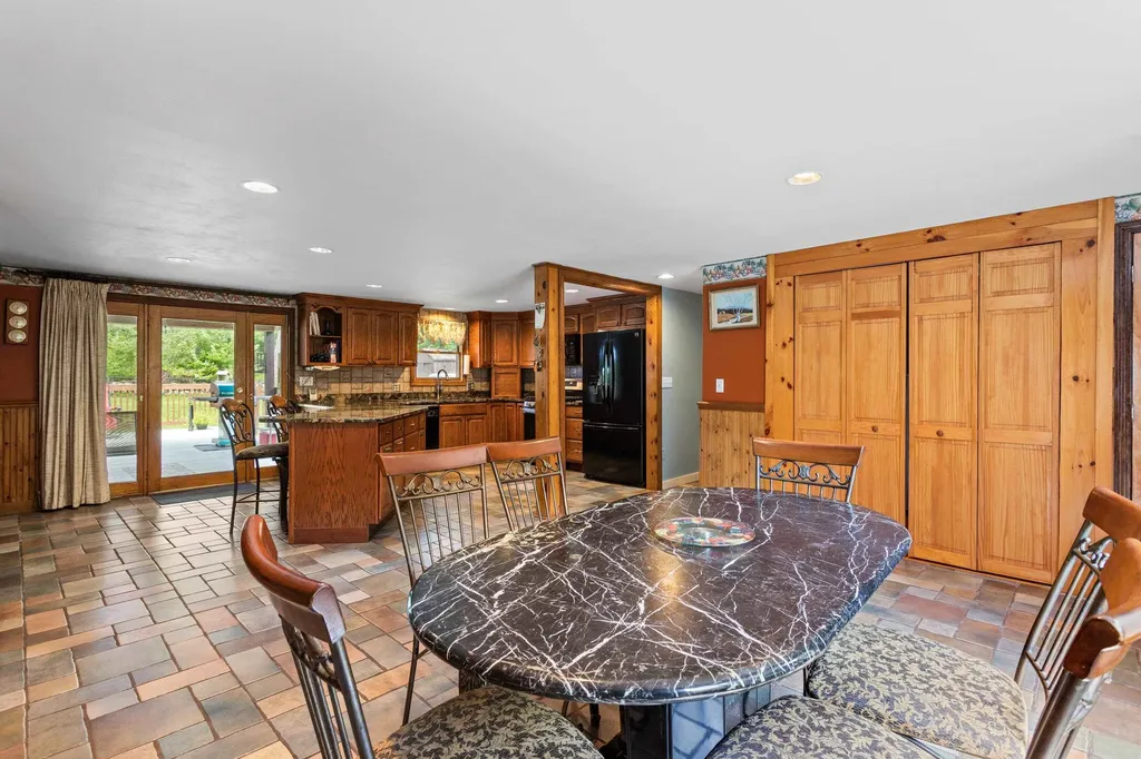 79 Branson Road Farmington NH 03835