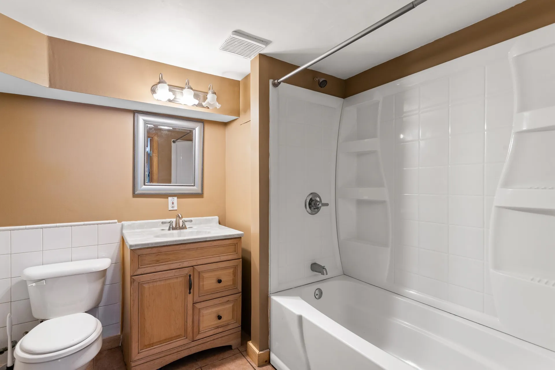 79 Branson Road Farmington NH 03835