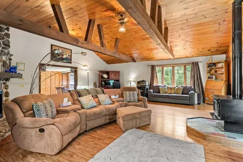 79 Branson Road Farmington NH 03835