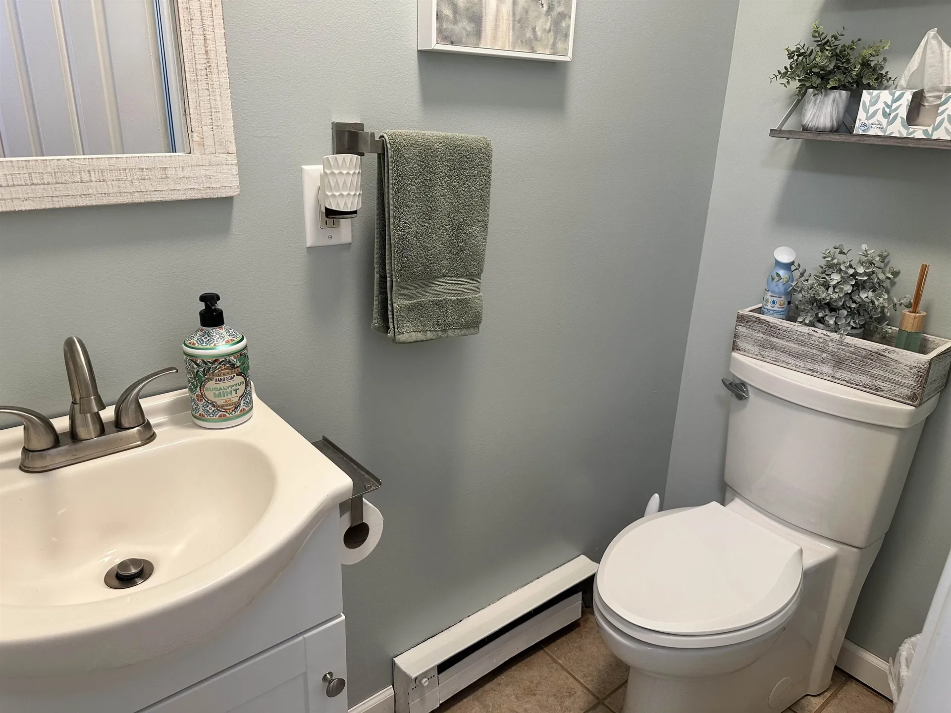 28 Hayes Avenue South Burlington VT 05403