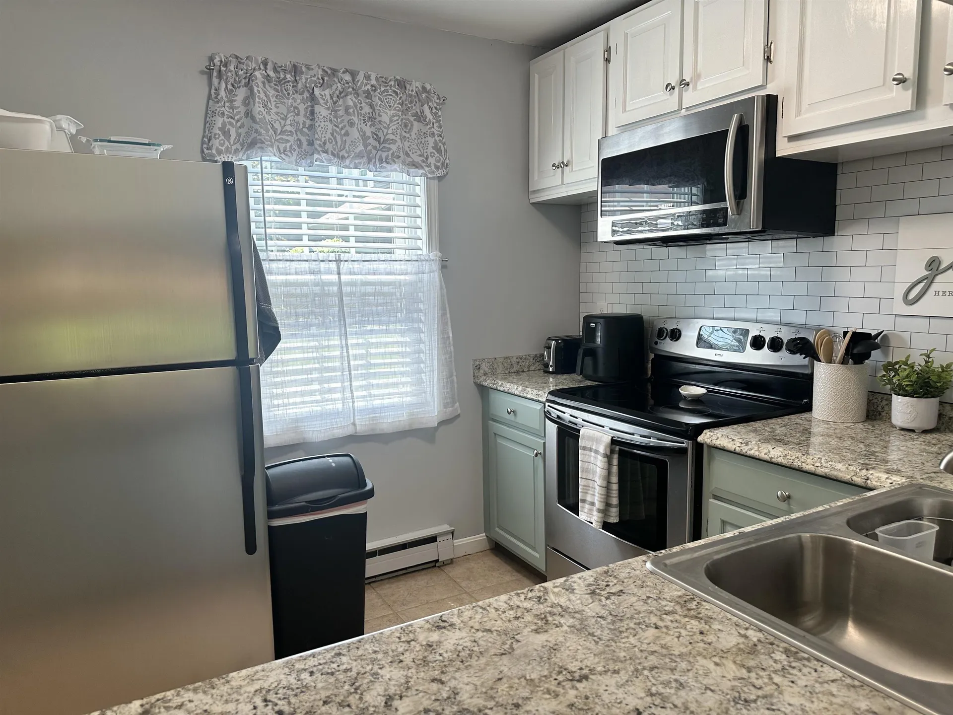 28 Hayes Avenue South Burlington VT 05403