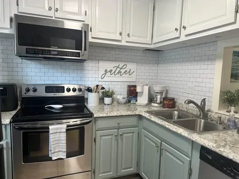 28 Hayes Avenue South Burlington VT 05403