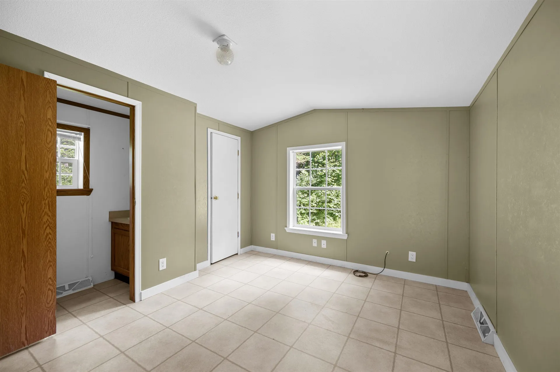 1563 Nichols Pond Road Woodbury VT 05648