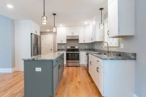 2 Scout Lane Nashua NH 03062