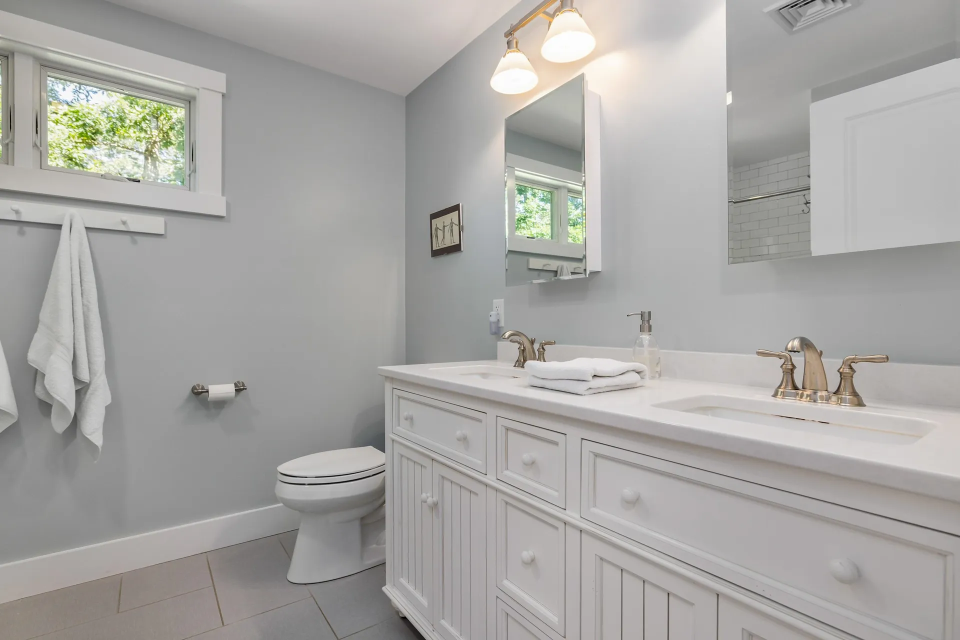 24 Coolidge Drive Portsmouth NH 03801