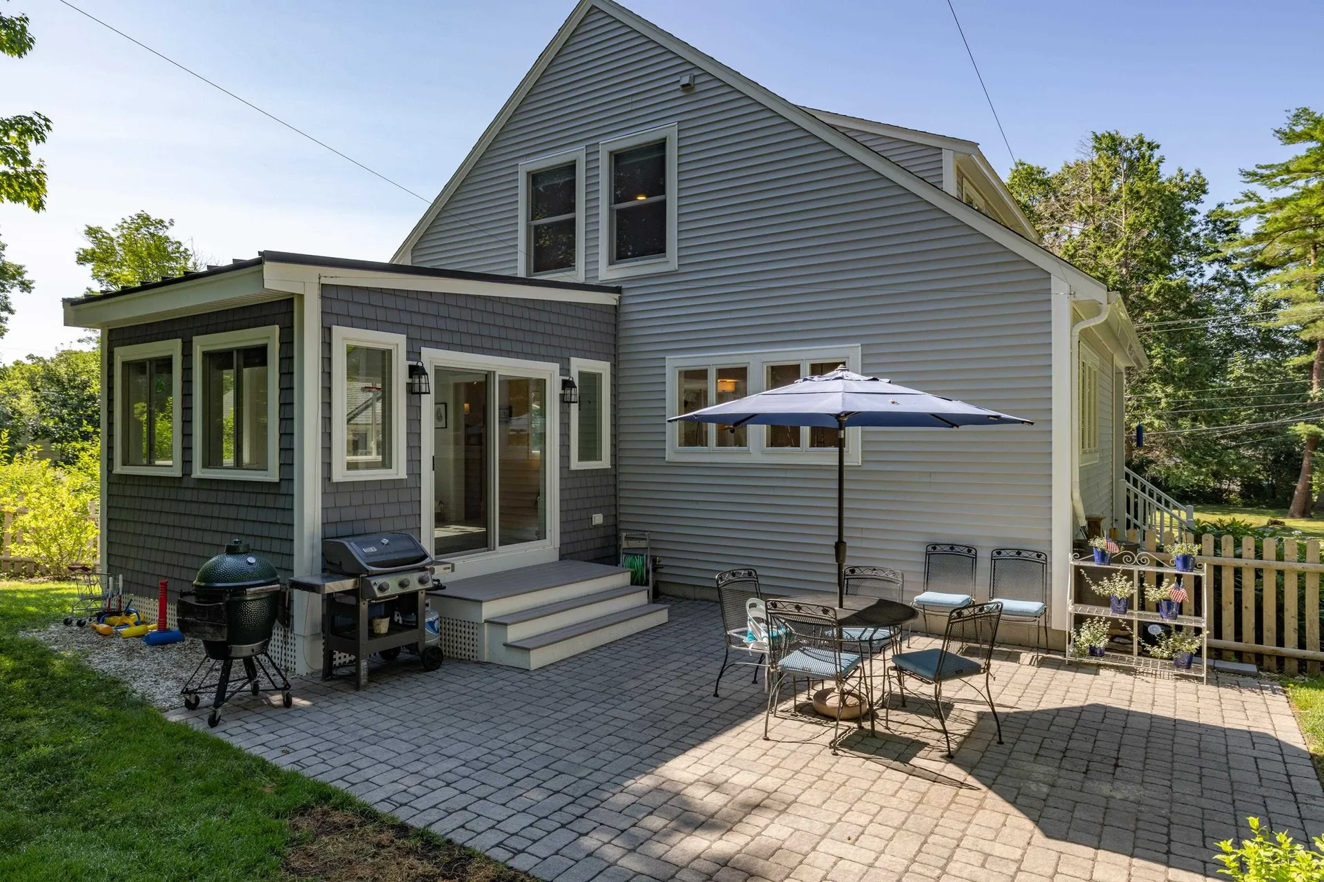 24 Coolidge Drive Portsmouth NH 03801