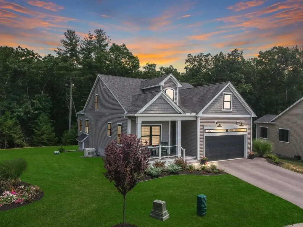 12 Del Ray Drive Windham NH 03087