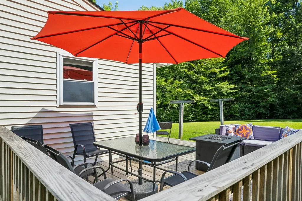 116 Remick Road Hartford VT 05001