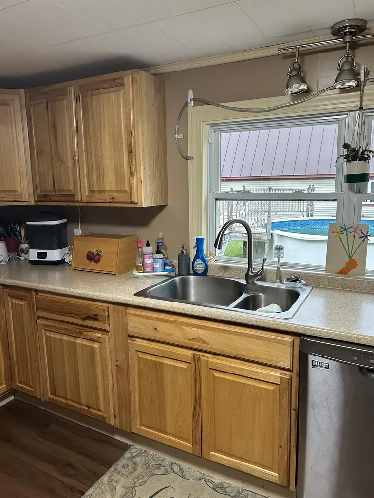 12 Fairview Street Randolph VT 05060