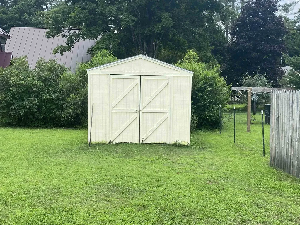 12 Fairview Street Randolph VT 05060