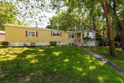 76 Hemlock Drive Hampton NH 03842